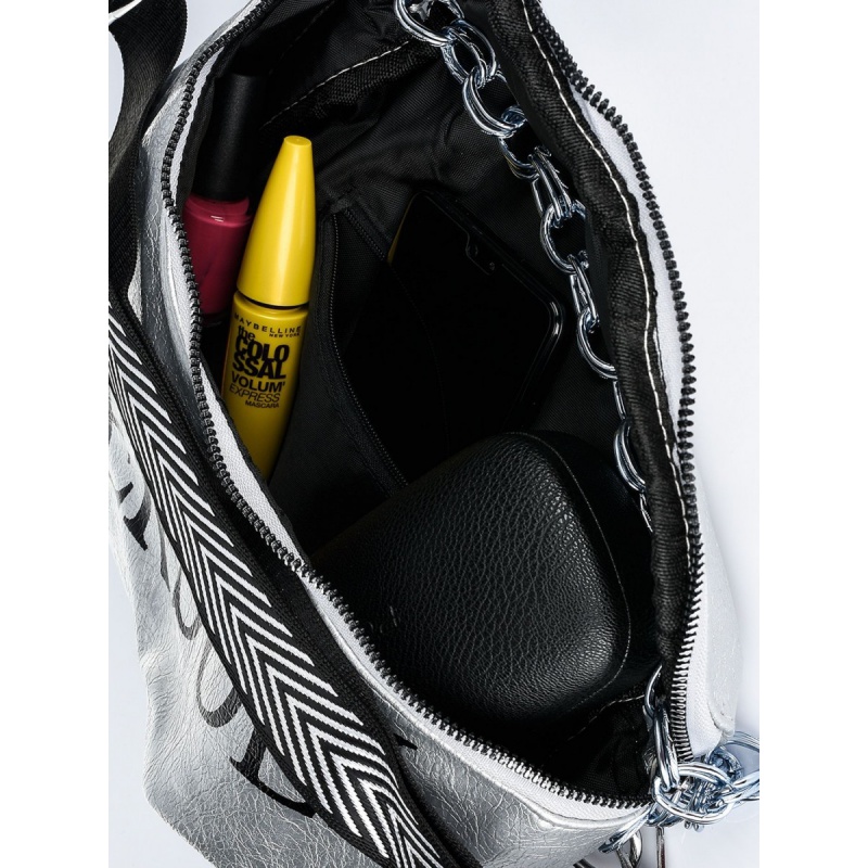 Strieborná crossbody kabelka VERSOLI MIDI