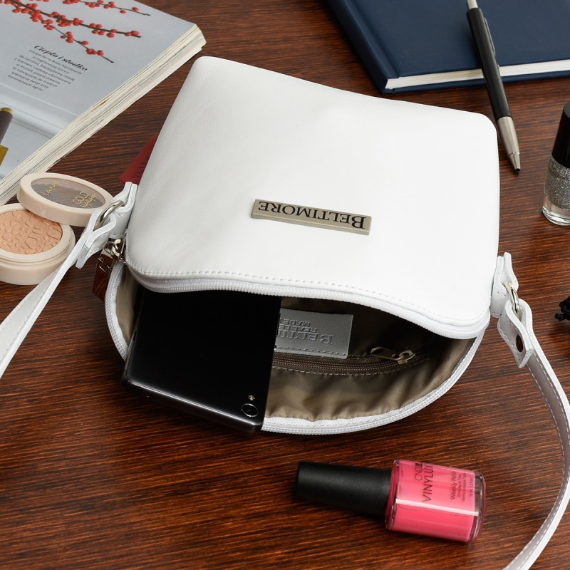 Malá kožená crossbody biela