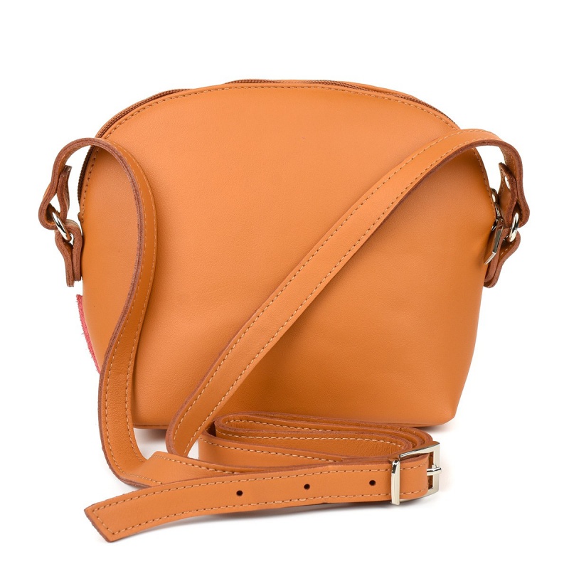 Malá kožená crossbody camel