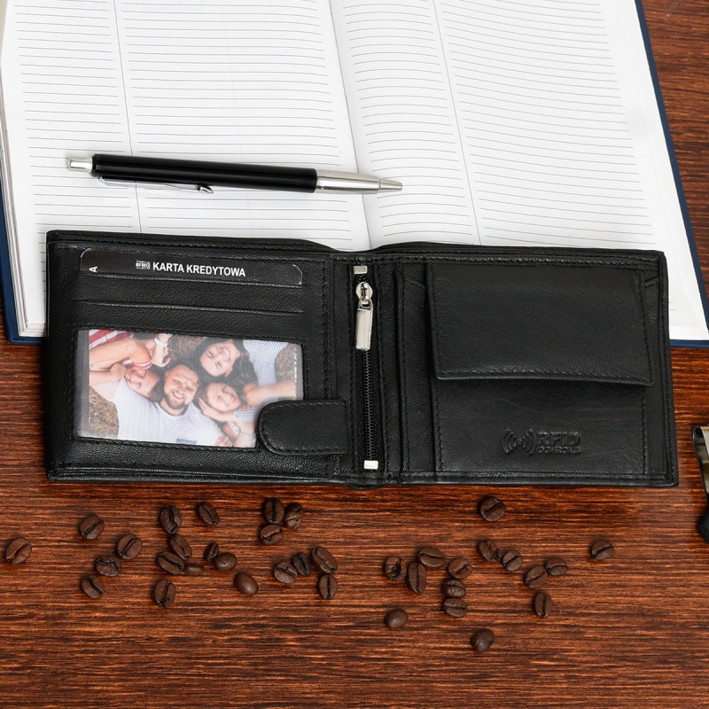 Kožená čierna pánska peňaženka