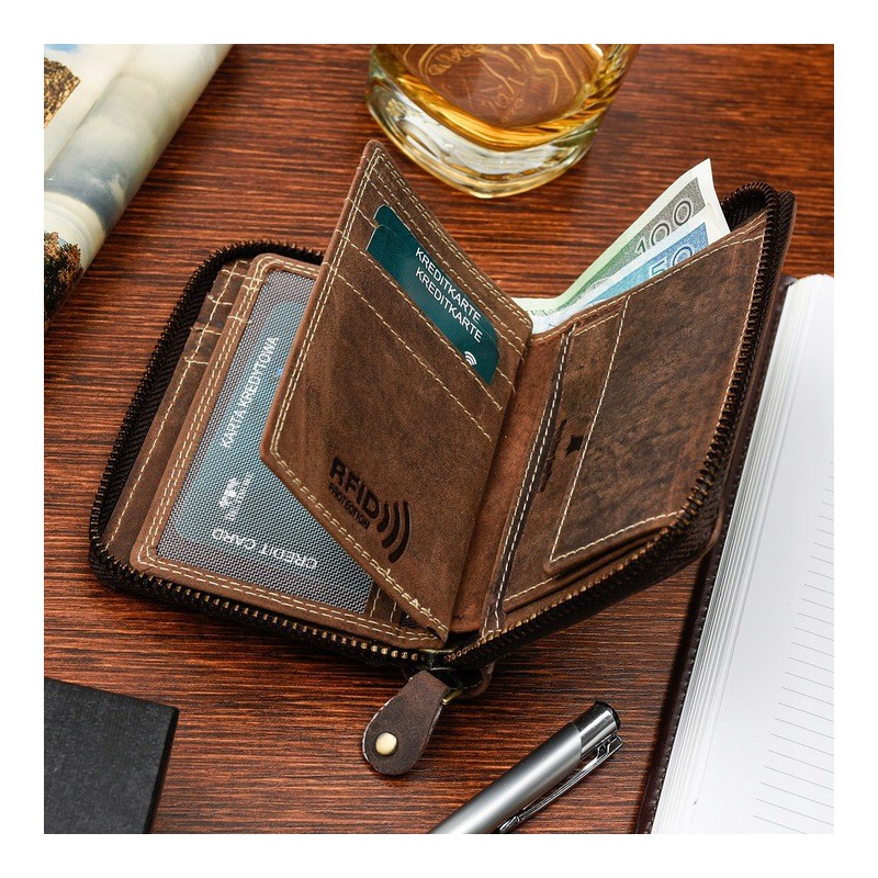 Pánska kožená hnedá peňaženka na zips DIRK