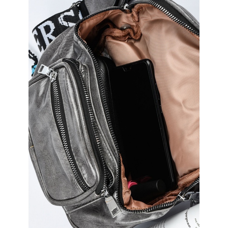 Šedá kabelka VERSOLI - LESK