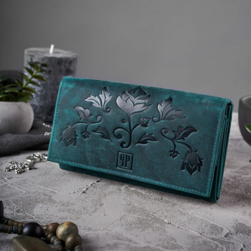 Dámska kožená zelená vintage peňaženka CALYSTA