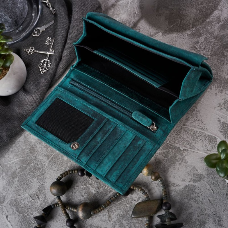 Dámska kožená zelená vintage peňaženka CALYSTA