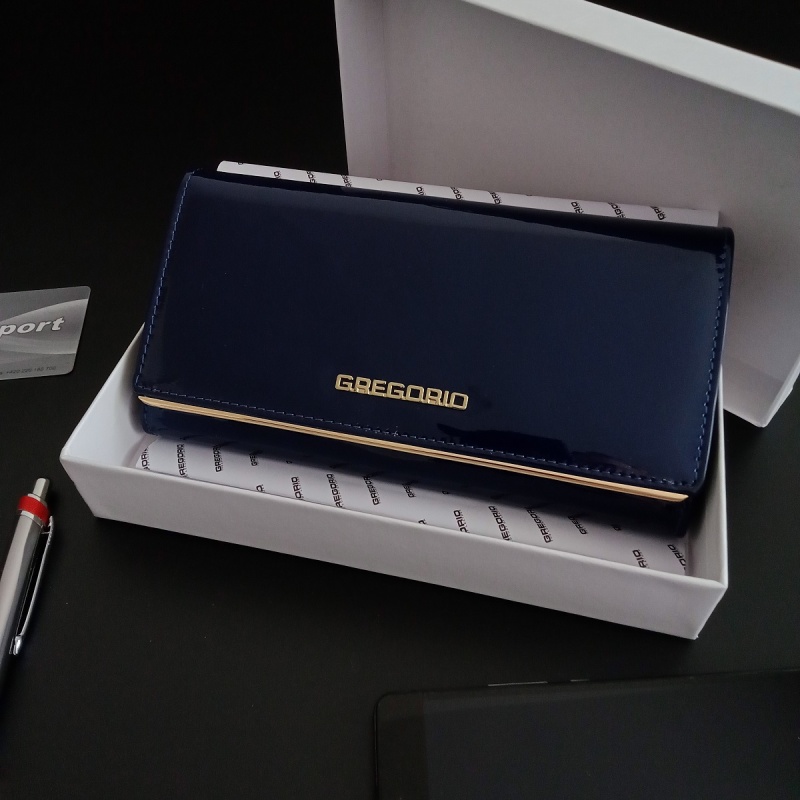 Dámska modrá kožená lakovaná peňaženka GREGORIO