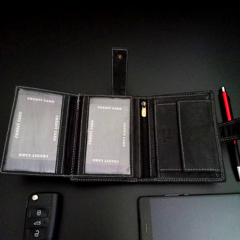 Čierna pánska kožená peňaženka ARMON