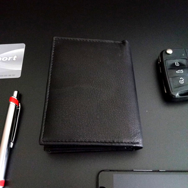 Čierna kožená peňaženka KORKE - BL01