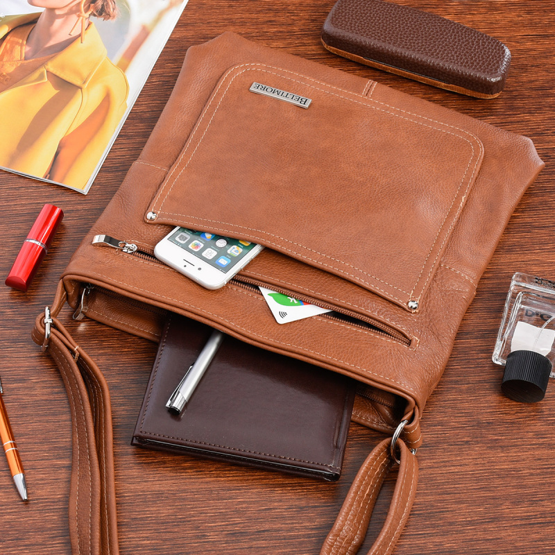 Hnedá kožená crossbody kabelka BELTIMORE ATRAKTIV