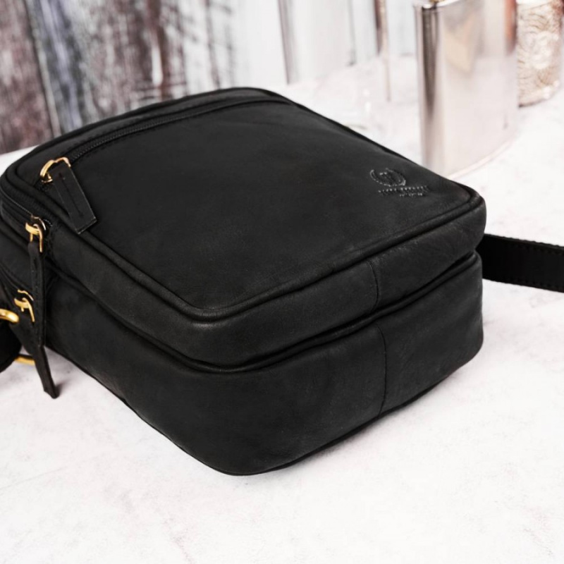 Kožená pánska crossbody taška Peruzzi čierna