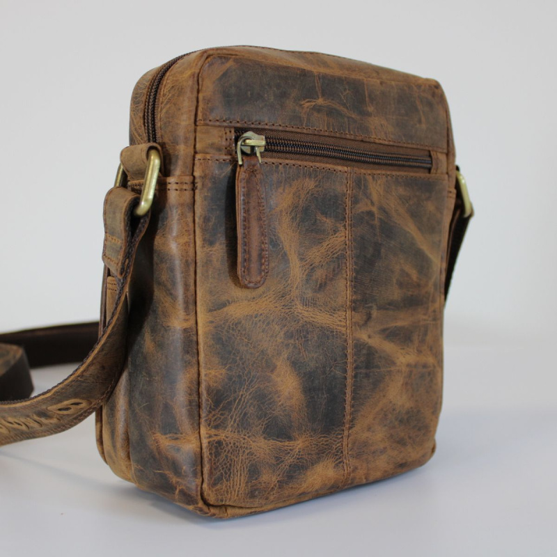 Pánska kožená hnedá taška na rameno ADEM