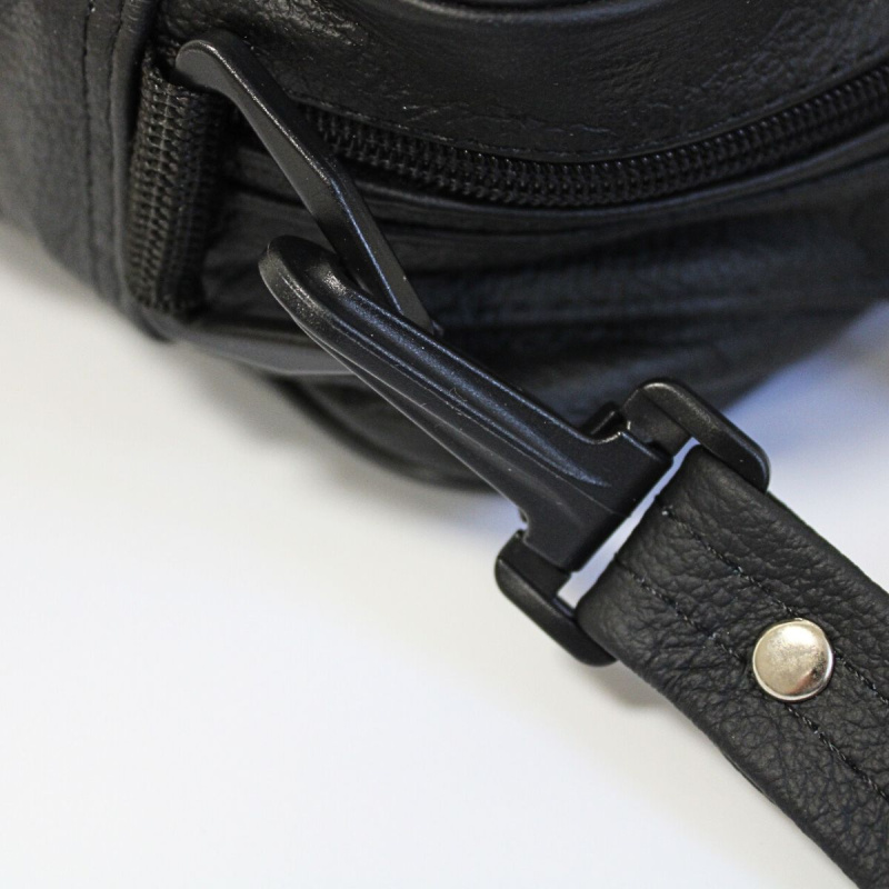 Kožená čierna pánska crossbody taška KORKE