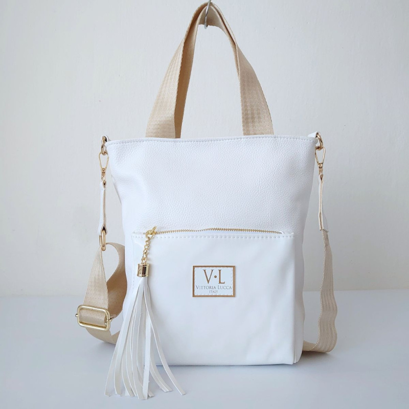 Dámska biela kabelka na zips. Do ruky, cez telo, crossbody, na rameno, cez plece.