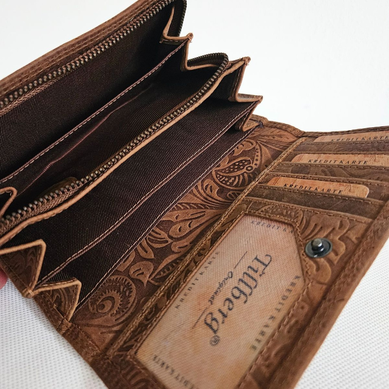 Dámska svetlohnedá peňaženka z pravej kože YVET