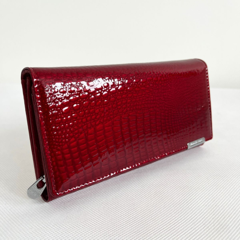 Dámska veľká červená kožená lakovaná peňaženka