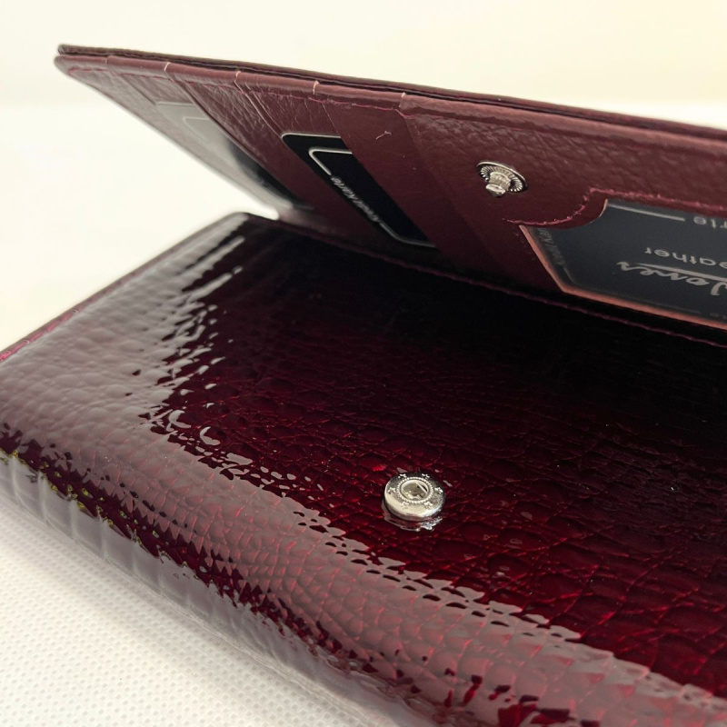 Kožená dámska bordová peňaženka NISSA