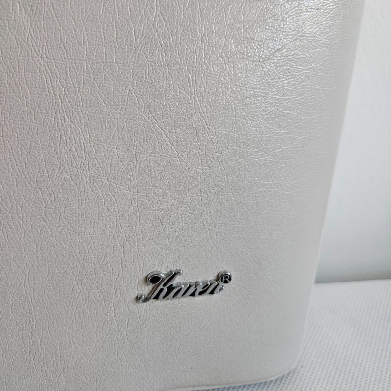 Elegantná kabelka na rameno EMILIA