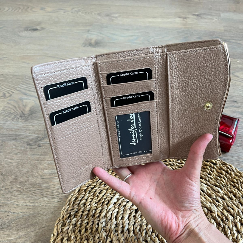 Dámska kožená peňaženka béžová SKYLA