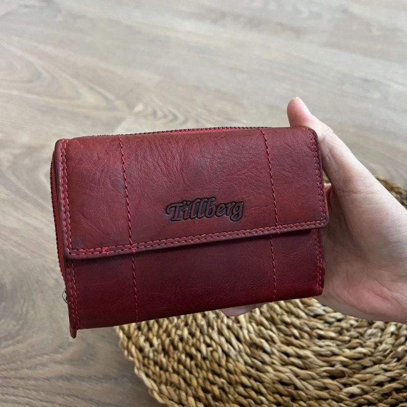 Dámska kožená peňaženka červená