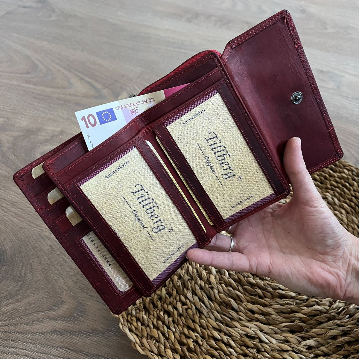 Dámska kožená peňaženka červená Tania