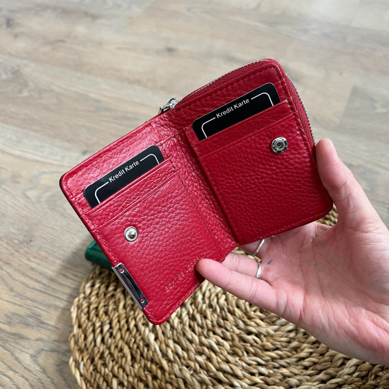 Malá dámska kožená peňaženka červená BRINA