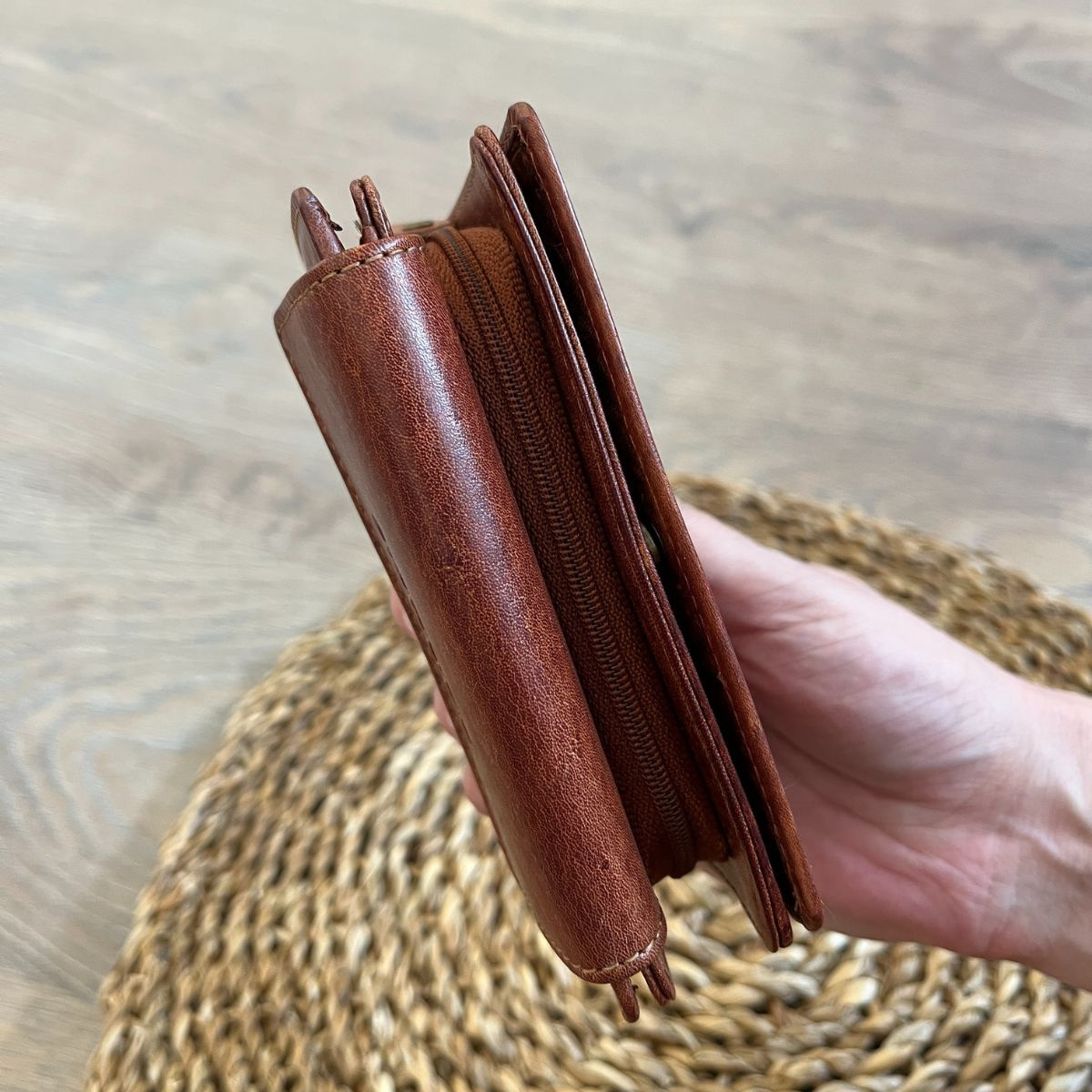 Dámska kožená peňaženka koňaková ADINA