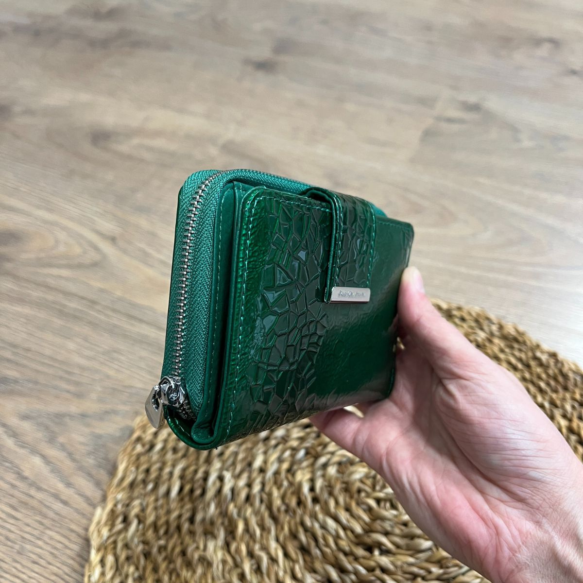 Dámska kožená peňaženka zelená FLAVIA