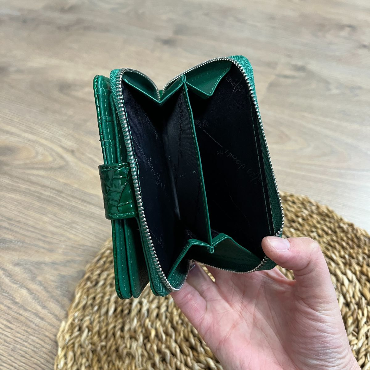 Dámska kožená peňaženka zelená FLAVIA