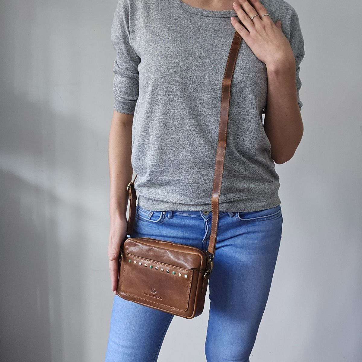 Dámska kožená kabelka piesková Lovella