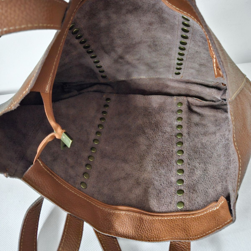 Hnedá kožená kabelka na rameno BLAIRE