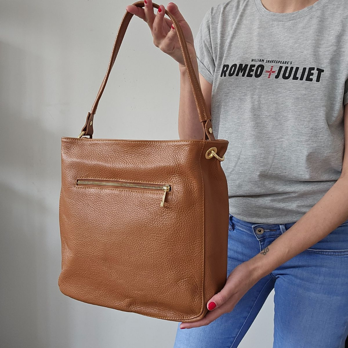 Dámska kožená kabelka camel NADIA