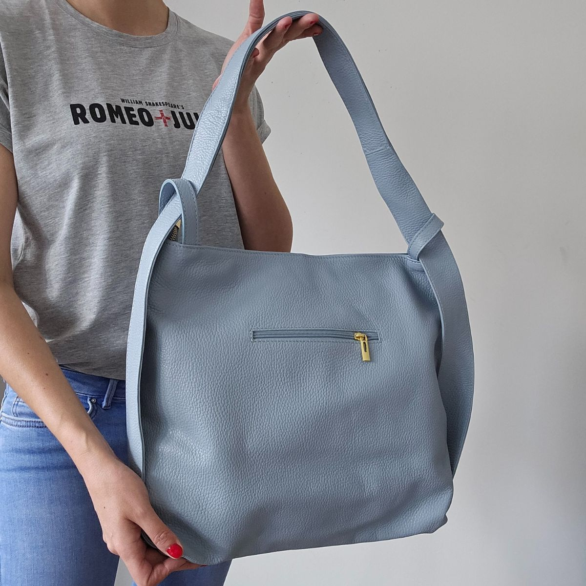 Dámska kožená kabelka svetlomodrá VALERY