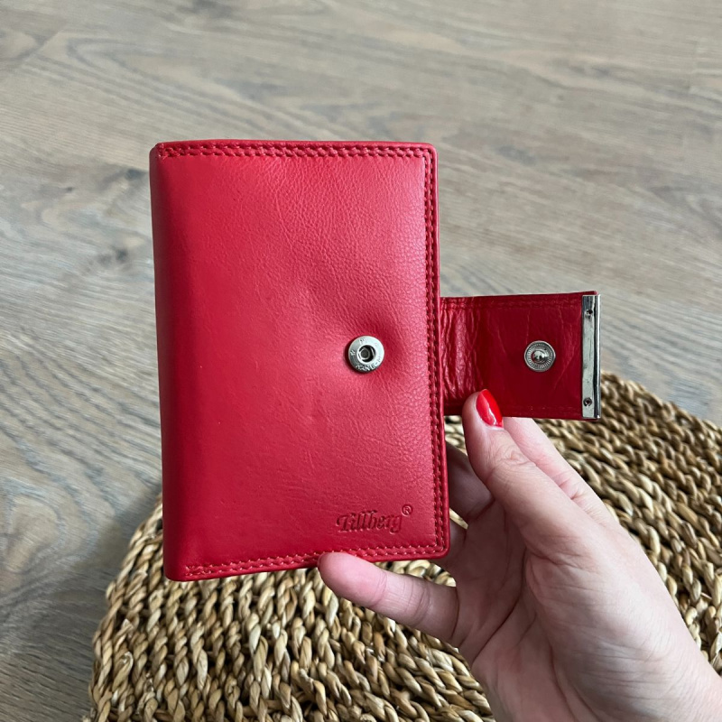 Dámska kožená červená peňaženka DELORA