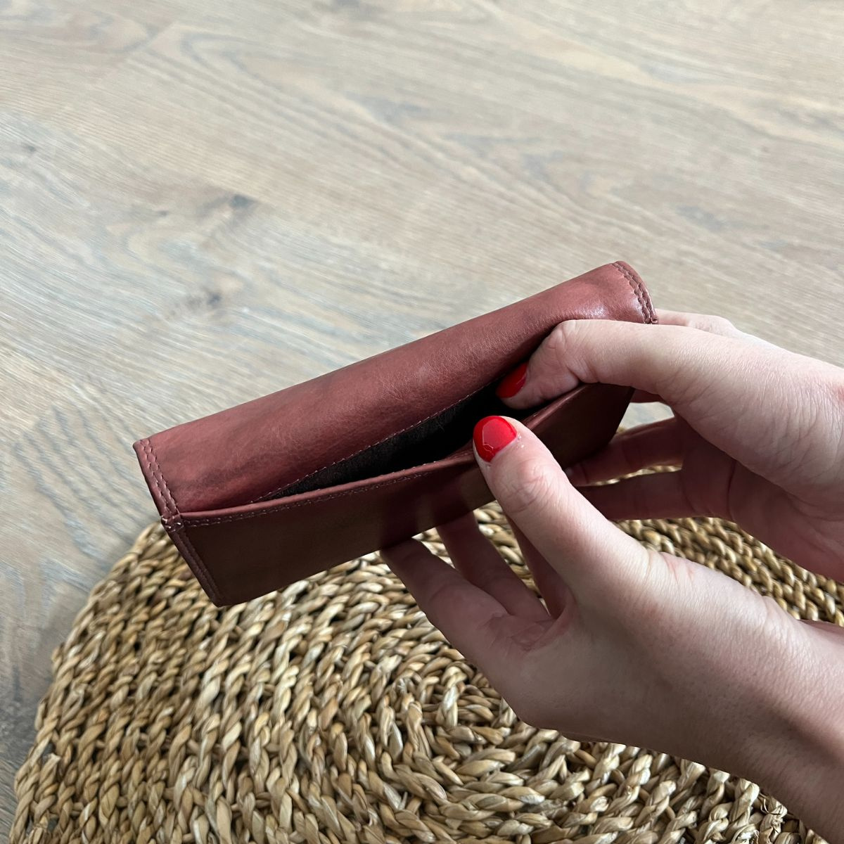 Dámska kožená peňaženka vínovočervená MODENA