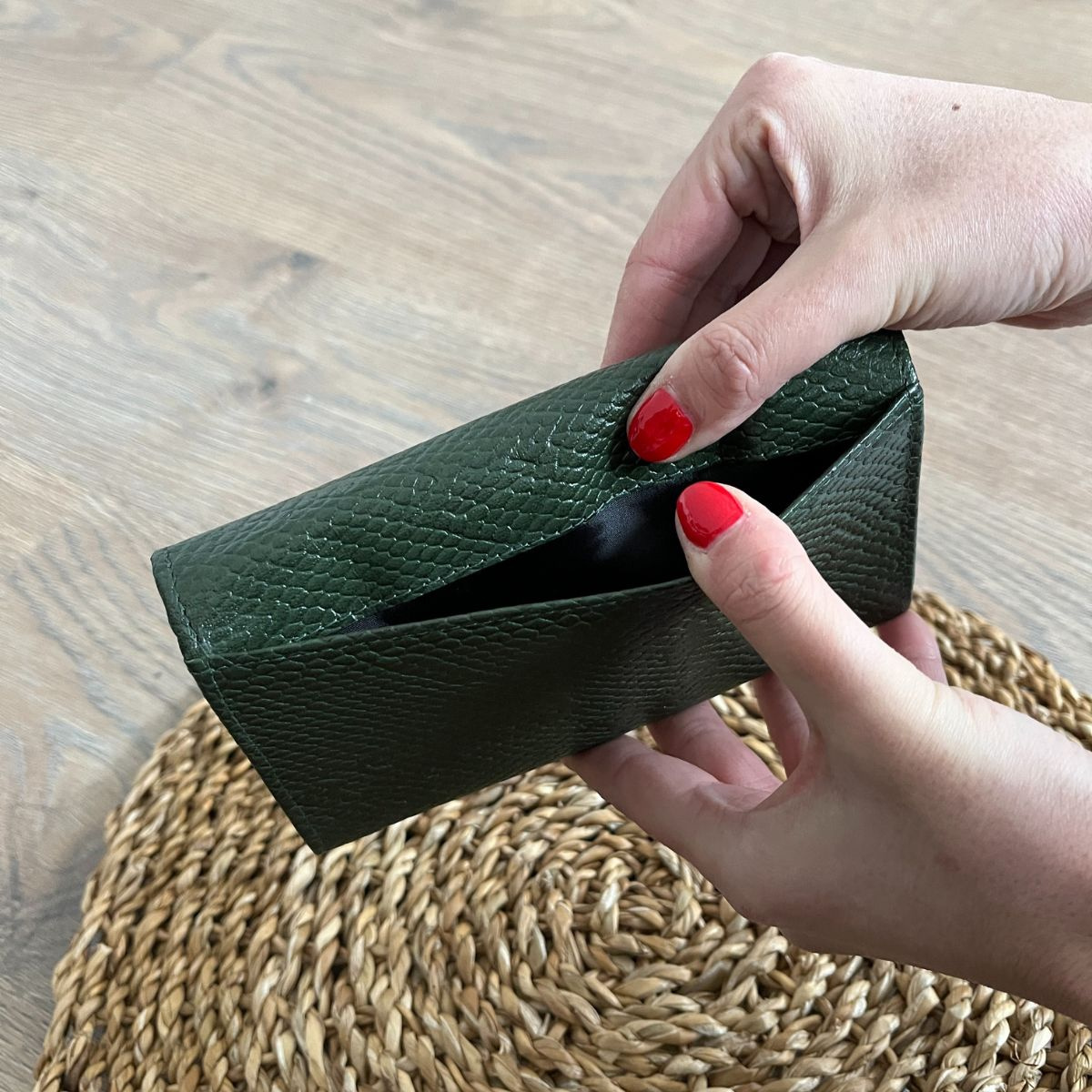 Dámska kožená peňaženka zelená SOLEA