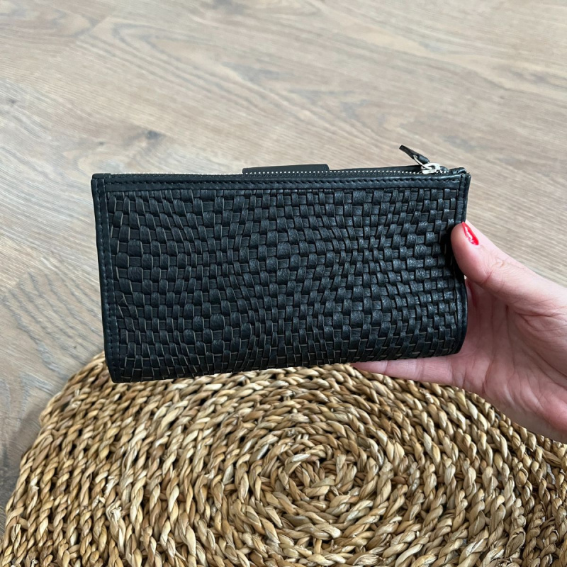 Dámska kožená peňaženka čierna DESIRE