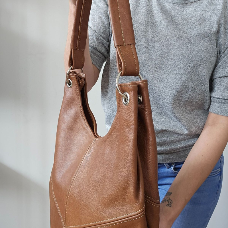 Koňaková kožená dámska kabelka PARIS