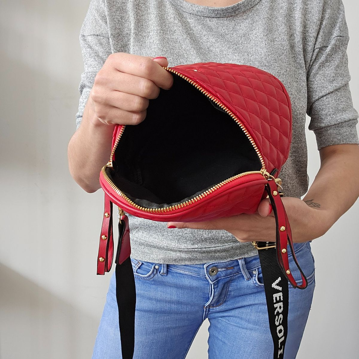 Červená Crossbody kabelka Versoli