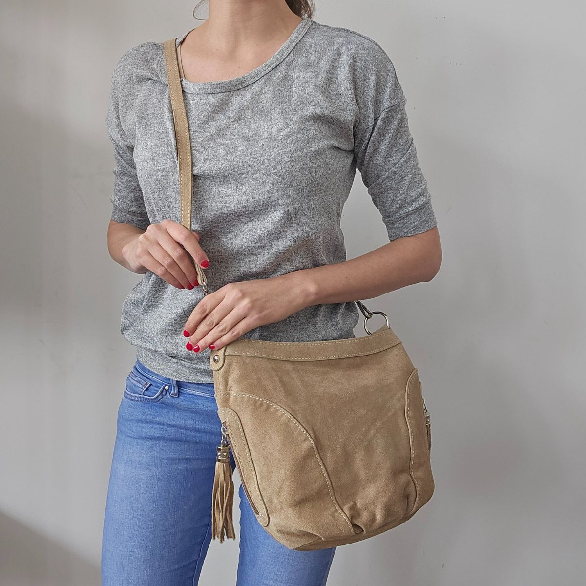 Béžová dámska semišová kabelka Bethany