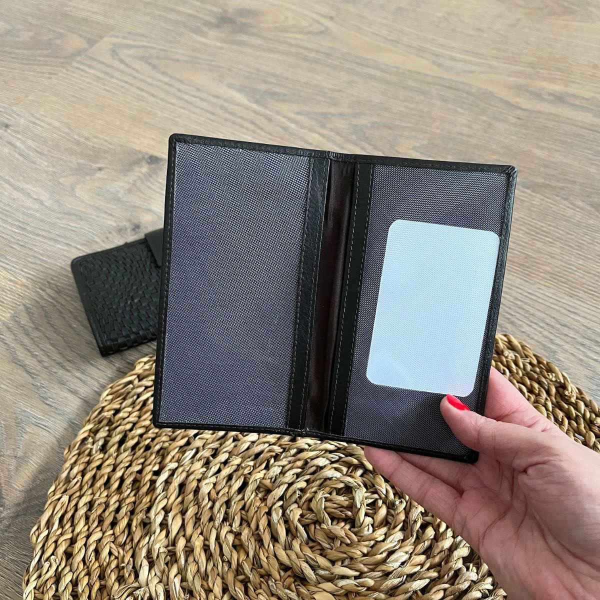 Dámska kožená peňaženka hnedá DESIRE