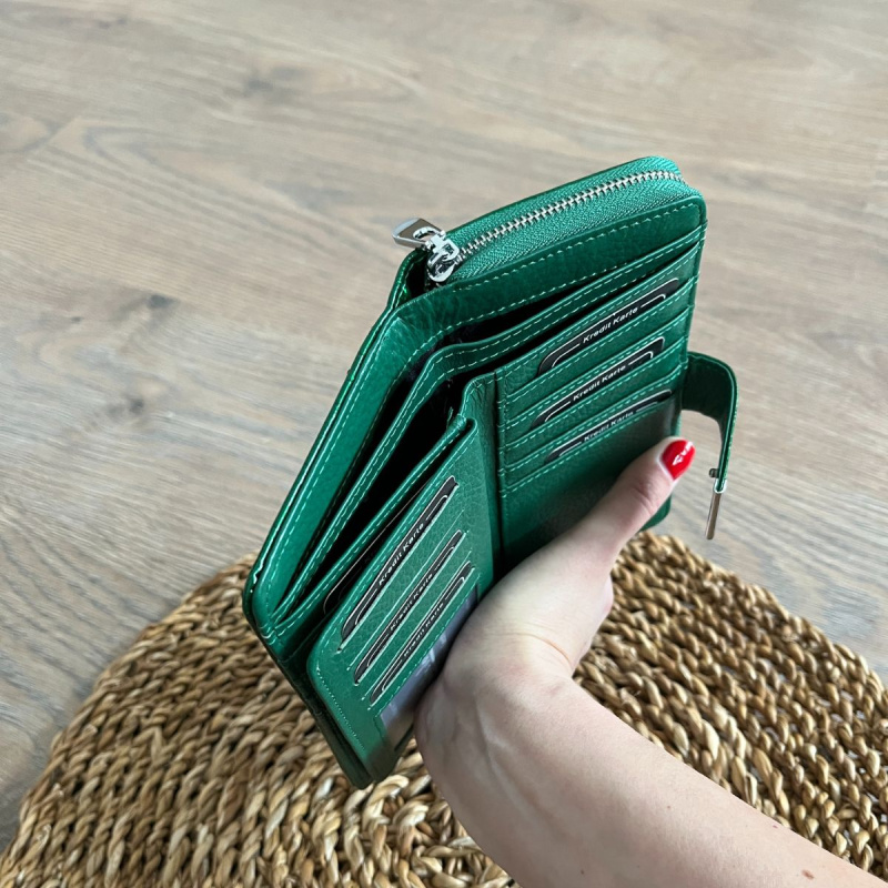 Dámska kožená peňaženka zelená RAVENNA