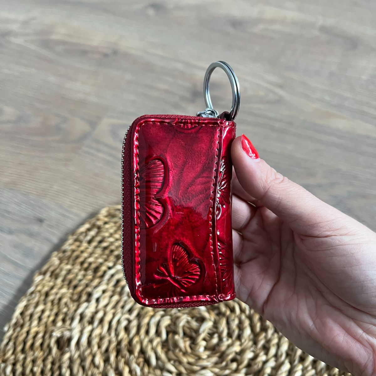 Dámske kožené puzdro na kľúče červené MEL