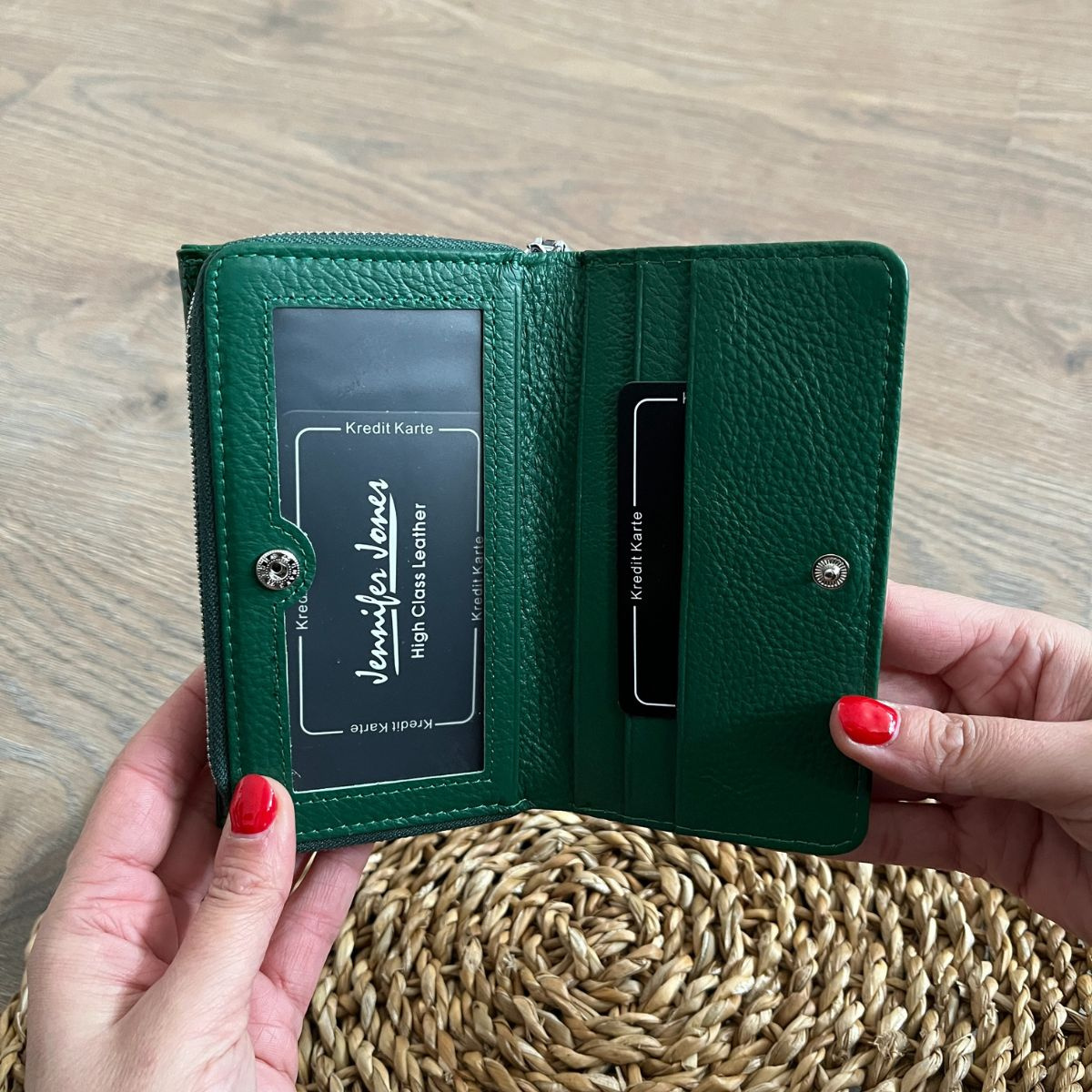 Dámska kožená peňaženka zelená LAURA