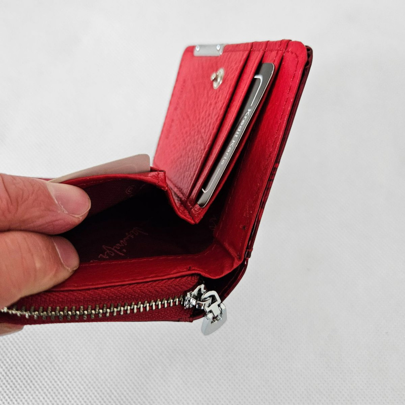 Malá dámska kožená peňaženka červená SCARLETT