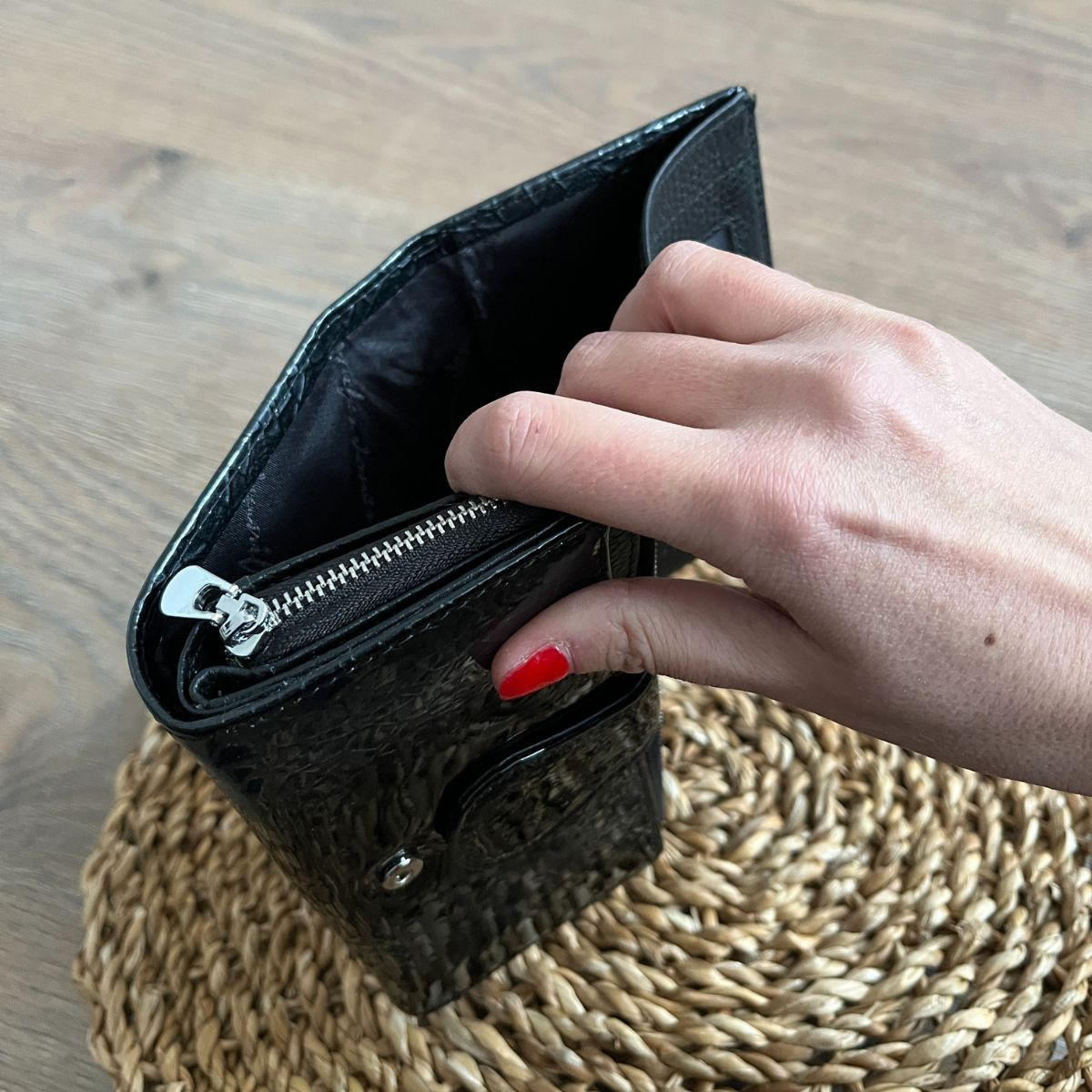 Dámska kožená peňaženka čierna LORNA