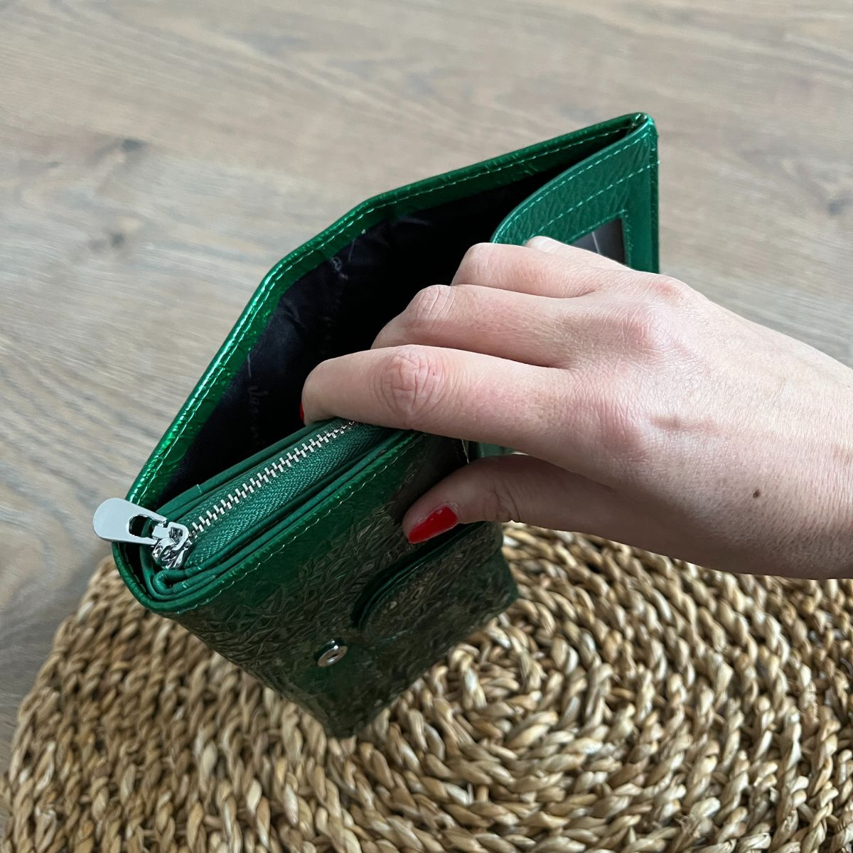 Dámska kožená peňaženka zelená LORNA