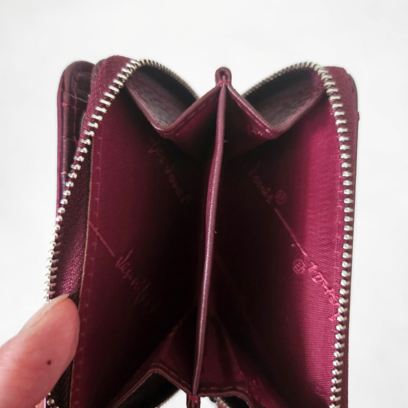 Malá dámska kožená peňaženka fialová SCARLETT