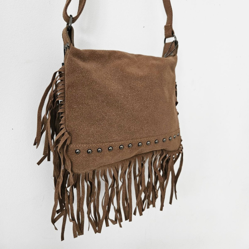 Hnedá kabelka so strapcami ZOYA